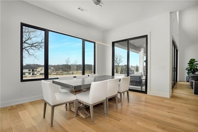 Modern luxury on the Shadow Valley golf course! Built in 2022 - photo 7