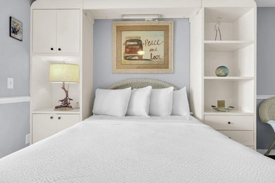 This bright and charming 623 sq. ft. studio condo has been - photo 13