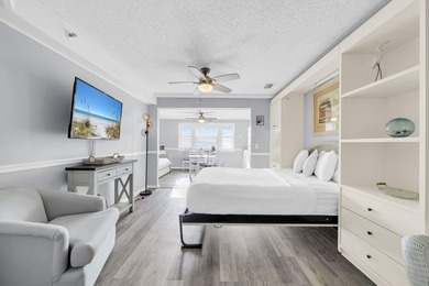This bright and charming 623 sq. ft. studio condo has been - photo 14