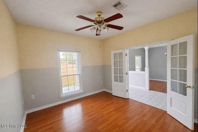 Welcome to your own private retreat. This 2,300+ square foot - photo 14