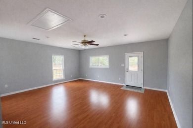 Welcome to your own private retreat. This 2,300+ square foot - photo 17