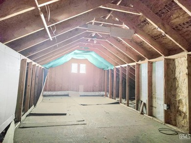 Nice! Beautiful! 3BD/2BA home in the heart of Lake Isabella! - photo 19