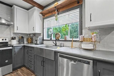 Looking for room to spread out, entertain, and enjoy country - photo 22