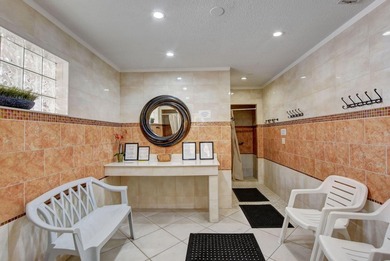 A brand-new bathroom, consistent flooring & water view - photo 23