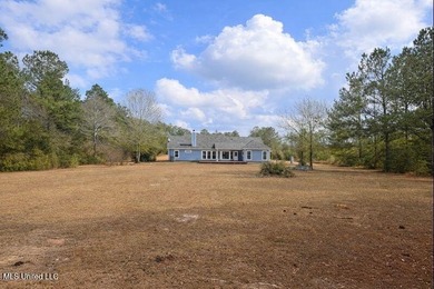 Welcome to your own private retreat. This 2,300+ square foot - photo 24