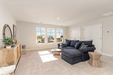 Stunning 4-Bedroom, 3-Bathroom Two-Story Home with Flexibility - photo 30