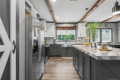 Looking for room to spread out, entertain, and enjoy country - photo 30