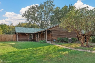 Caddo Lake Home For Sale in Mooringsport Louisiana