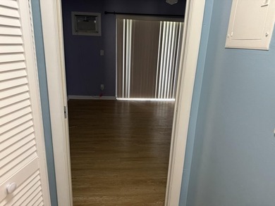 Welcome to this charming one-bedroom, one-and-a-half-bath - photo 6