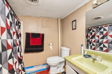 Great opportunity near downtown shopping and restaurants! This - photo 18