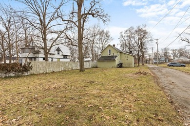 Great opportunity near downtown shopping and restaurants! This - photo 19