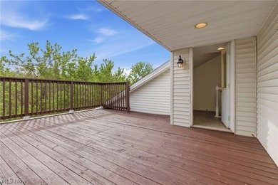 Welcome home! this beautifully updated 3-bedroom, 2.5-bath - photo 23