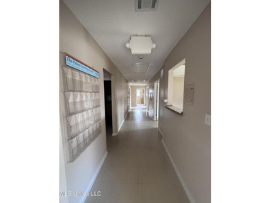 This 1,823 SF medical office building is move-in ready and - photo 32