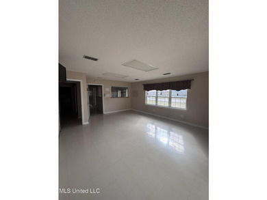This 1,823 SF medical office building is move-in ready and - photo 34