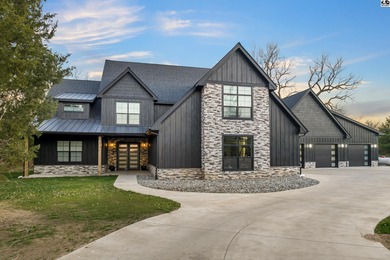 Lake Home For Sale in Hutchinson, Kansas