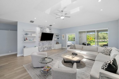Light, open, and thoughtfully updated, this penthouse residence - photo 5