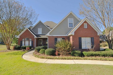 (private lake, pond, creek) Home For Sale in Tupelo Mississippi