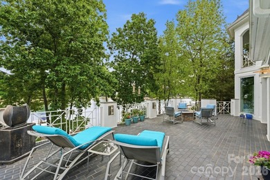 Waterfront home with a private dock on one of the most - photo 19