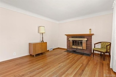 *OFFERS DUE MONDAY, JULY 20 @ NOON* Owned by the same family for - photo 10