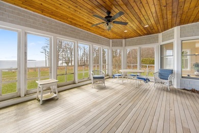 Luxurious oceanfront property on 9.4 acres with 562 ft of - photo 22