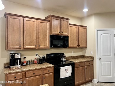 Move-in ready and full of charm, this 3-bedroom, 2-bath home - photo 4