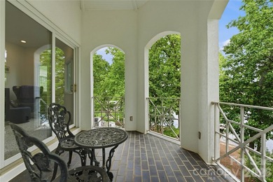 Waterfront home with a private dock on one of the most - photo 27