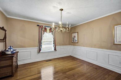 Great price improvement on this all-brick 3-bedroom, 3-bath home - photo 31