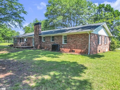 Looking for a 3-bed ranch home in Inman with acreage, recent - photo 31