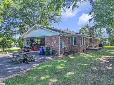 Looking for a 3-bed ranch home in Inman with acreage, recent - photo 32