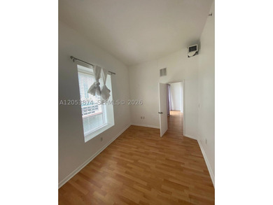Welcome to Neo Lofts, a sought after riverfront building - photo 3