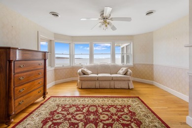 Luxurious oceanfront property on 9.4 acres with 562 ft of - photo 43
