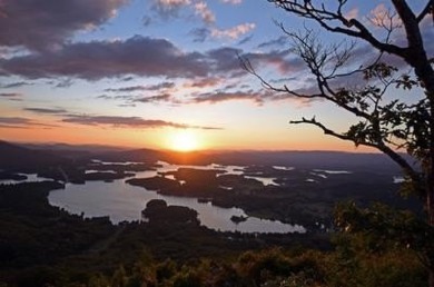Lake Chatuge Lot For Sale in Hiawassee Georgia