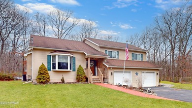 Conashaugh Lake Home For Sale in Milford Pennsylvania