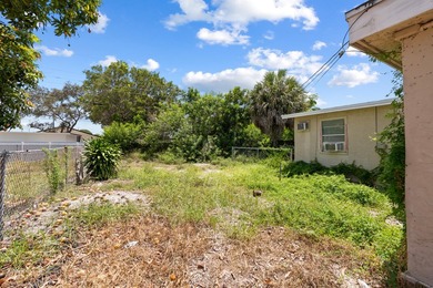 Single family home located east of I95 in Deerfield Beach. This - photo 7