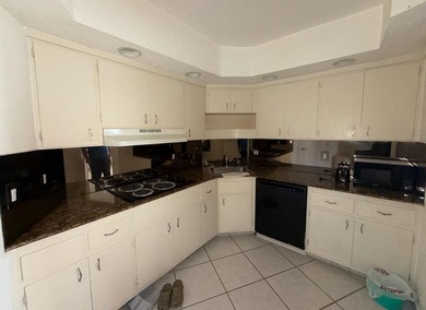 large and spacious studio with beautiful direct ocean and pool - photo 5