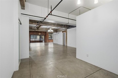 Own a piece of Long Beach history at the iconic Temple Lofts, a - photo 10