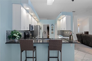 Custom 3 bedroom home with spa designed for entertaining family - photo 22