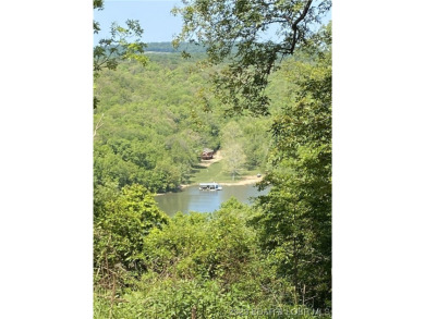 Lake of the Ozarks Acreage For Sale in Gravois Mills Missouri