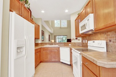 Welcome to this beautifully designed 3-bedroom + den/office - photo 3
