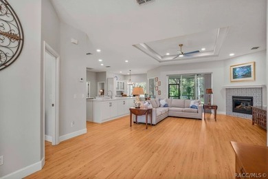 Fully renovated Southern Woods home on nearly half an acre - photo 4
