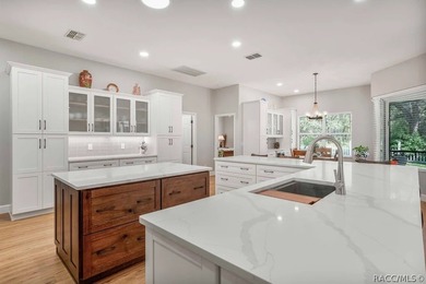 Fully renovated Southern Woods home on nearly half an acre - photo 8