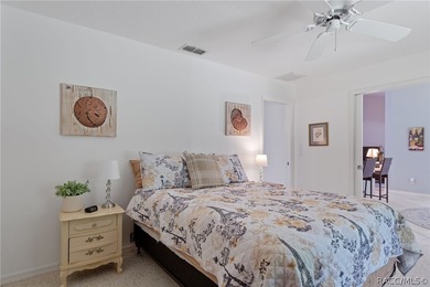 Custom 3 bedroom home with spa designed for entertaining family - photo 44