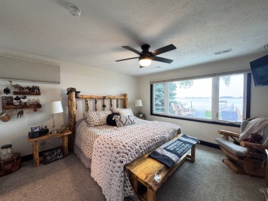 This beautifully updated ranch-style home. SOLD - photo 9