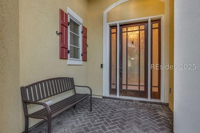 This Berkeley Hall home has been thoughtfully refreshed and is - photo 7
