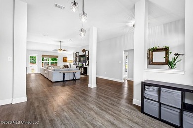 Welcome home to Emerald Lake Estates! This beautiful 4-bedroom - photo 9