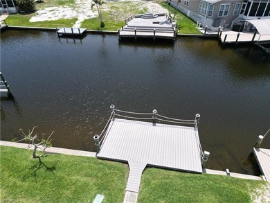 Prior to hurricane Ian, there were only two vacant lots in all - photo 3
