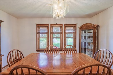 Welcome to this pristine colonial home located in Webster. There - photo 14