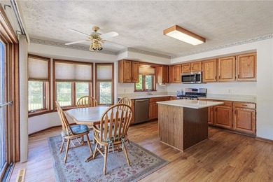 Welcome to this pristine colonial home located in Webster. There - photo 19