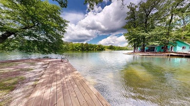 Welcome to River Mill on beautiful Lake Hamilton. This charming - photo 21