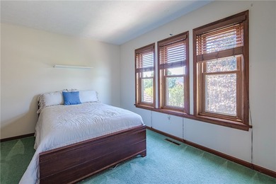 Welcome to this pristine colonial home located in Webster. There - photo 32